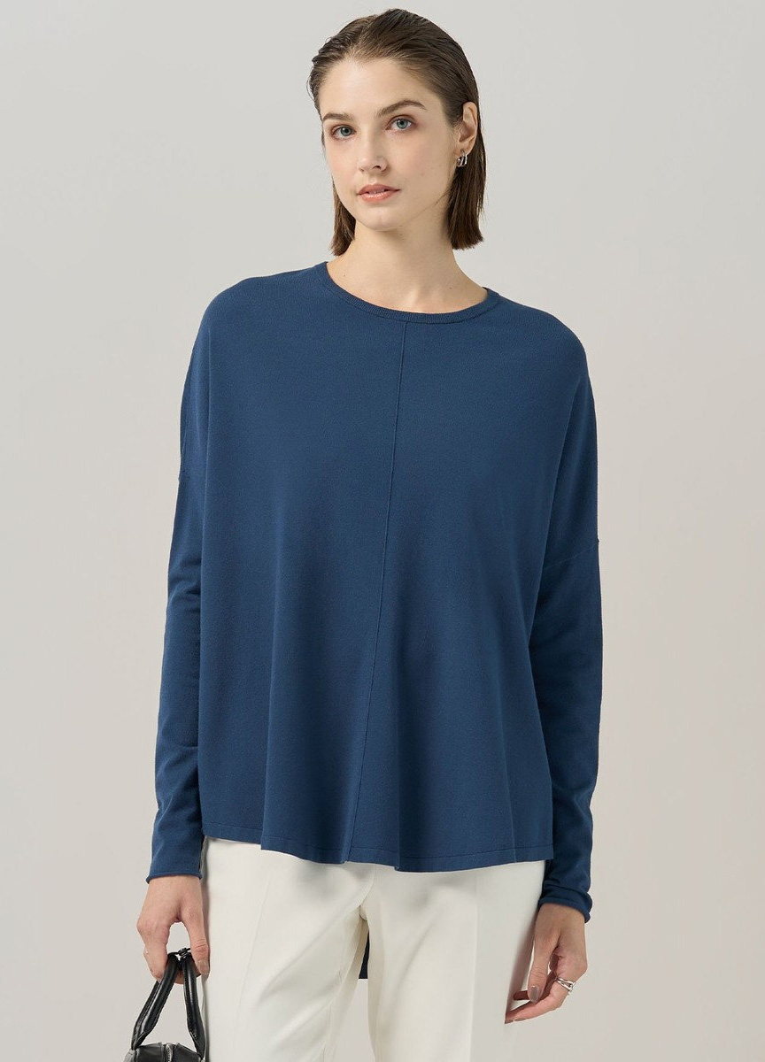 定番寬版圓領長袖針織上衣